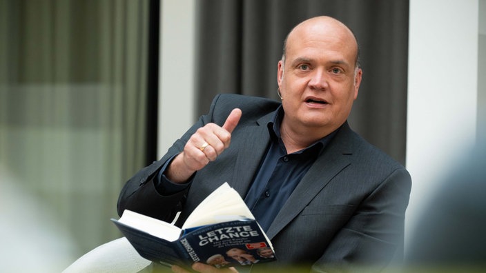 Lesung und Gespräch mit Robin Alexander (Vorankündigung!)